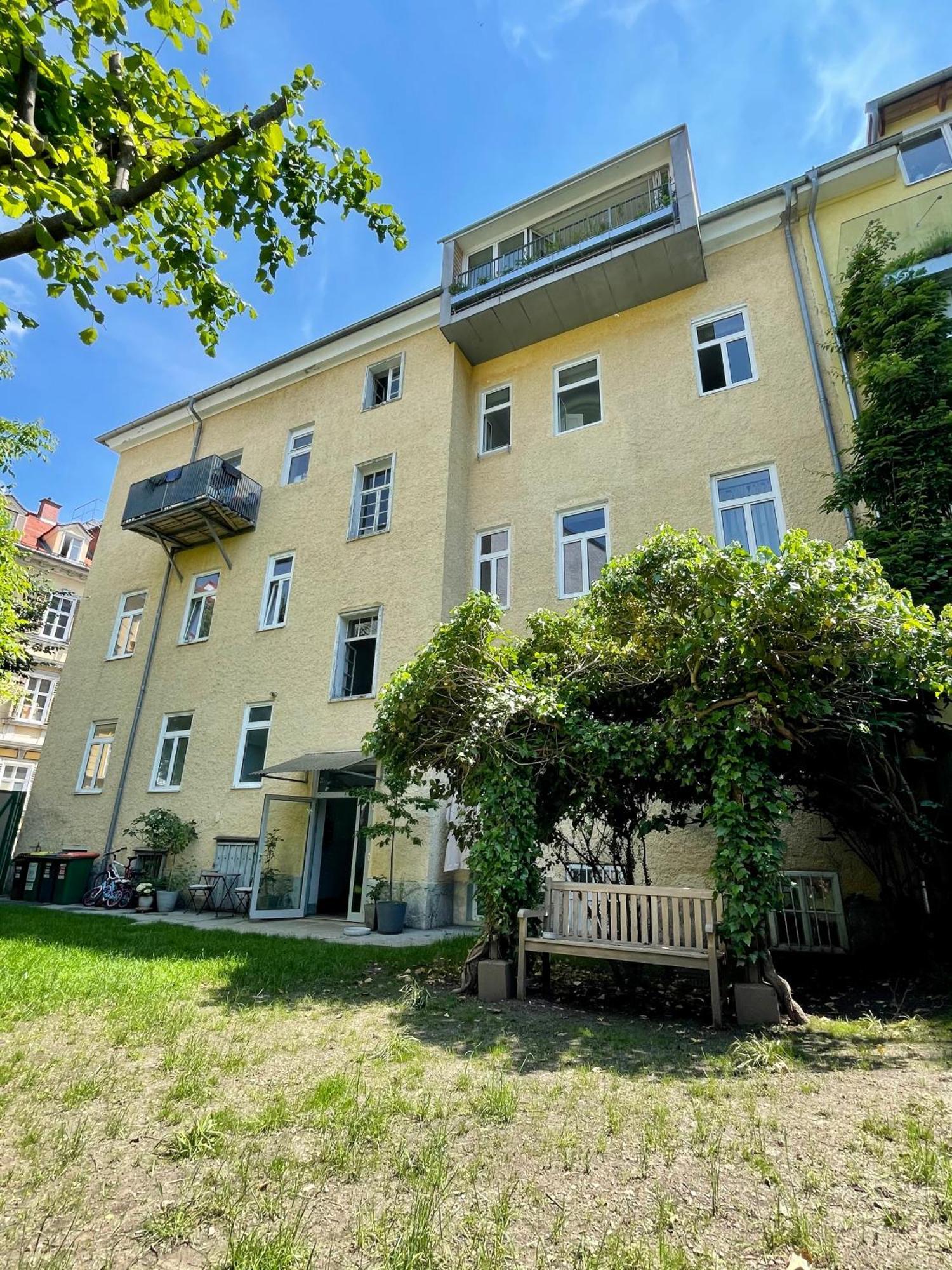 Helles Apartment Im Zentrum Грац Экстерьер фото